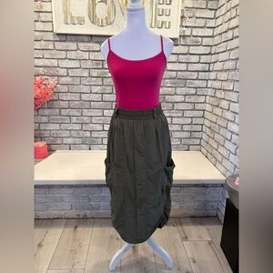 Khaki cargo skirt